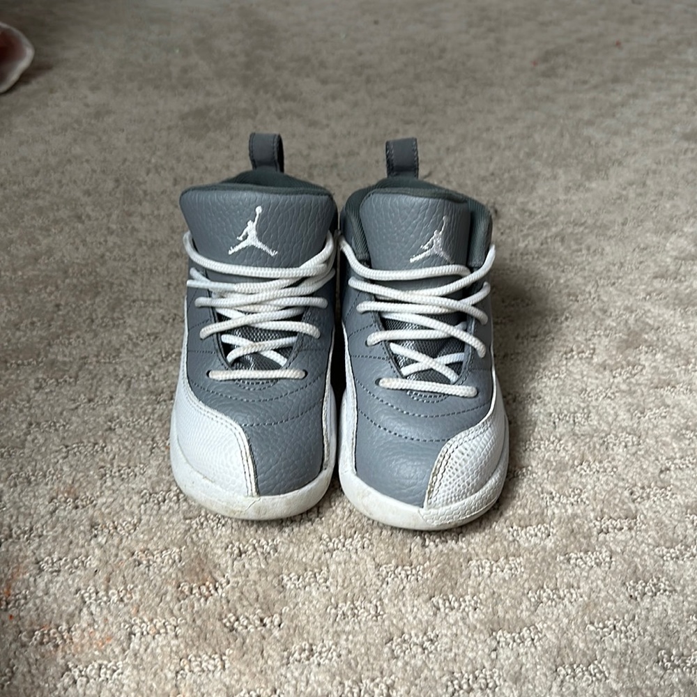 Jordan 12s size 10c